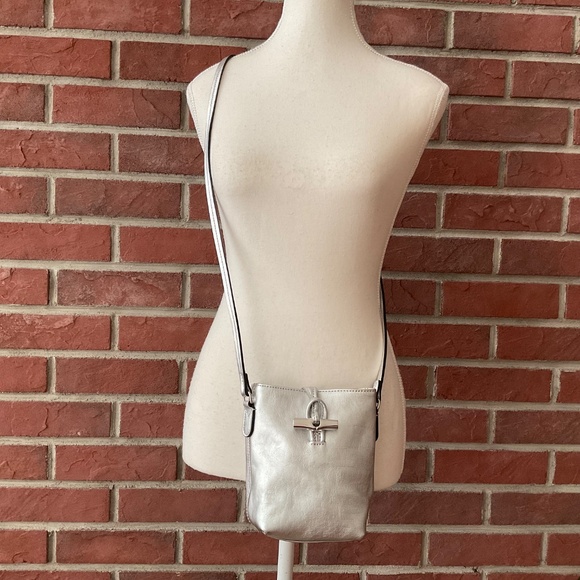 NEW Longchamp Roseau XS Crossbody Silver Leather Bucket Bag NWT - Picture 2 of 16